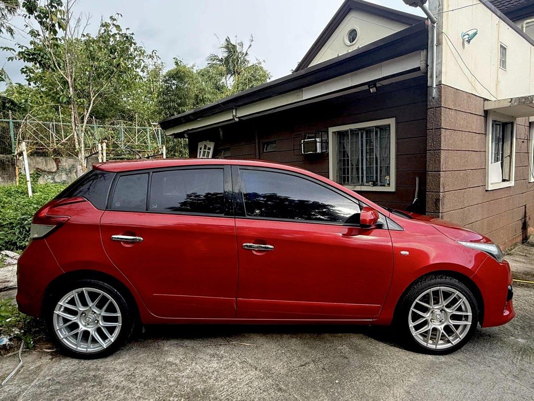 Toyota Yaris 1.3 (A) (Category: Used Cars) located in Makati City. Submitted by lg_sy (Listing ID 1463784907, Image 1). Description: Toyota Yaris E 1.3 2014 Automatic Transmission 134,xxx odo Red Mica Metallic Plate ending 2 Original owner Complete and clean papers Registered until Feb 2027 Cold aircondition Not flooded as is where is Upgrades: VLF-38 silver mags Kyoei lug nuts Carplay & Android Auto screen Chrome trunk bar & door handles All LED