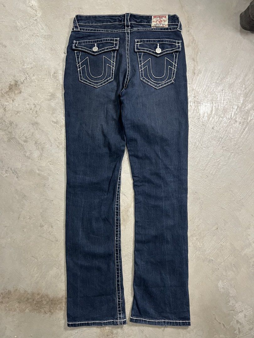 True religion boot cut (Category: Jeans) located in Tandag. Submitted by archive.dept (Listing ID 1463847817, Image 2). Description: 31 waist.