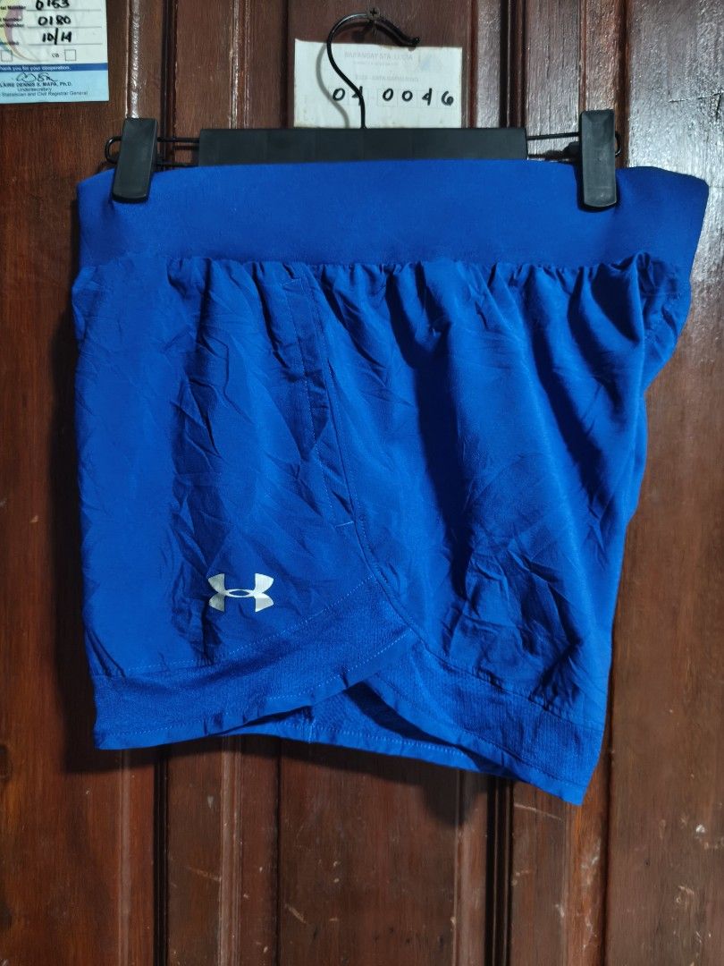 Under Armour Athletic Shorts (Category: Shorts) located in Quezon City. Submitted by makmakramirez (Listing ID 1463893253, Image 3). Description: size 28-34 length 12 inches Brand: Under Armour ​Product: Athletic Running Shorts ​Line/Technology: HeatGear (Loose Fit) ​Size: Small (SM / P / CH) ​Color: Royal Blue loc santa Lucia novaliches.