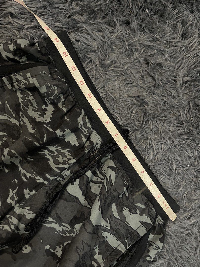 Under Armour Camo Athletic Shorts (Category: Shorts) located in Cabagan. Submitted by blessingma81004 (Listing ID 1463848433, Image 3). Description: - Under Armour athletic shorts - Digital camouflage pattern - Drawstring waist for adjustable fit - Mesh side panels for enhanced breathability - Ideal for workouts and casual wear -waist 30-34 -issue: check last pic .