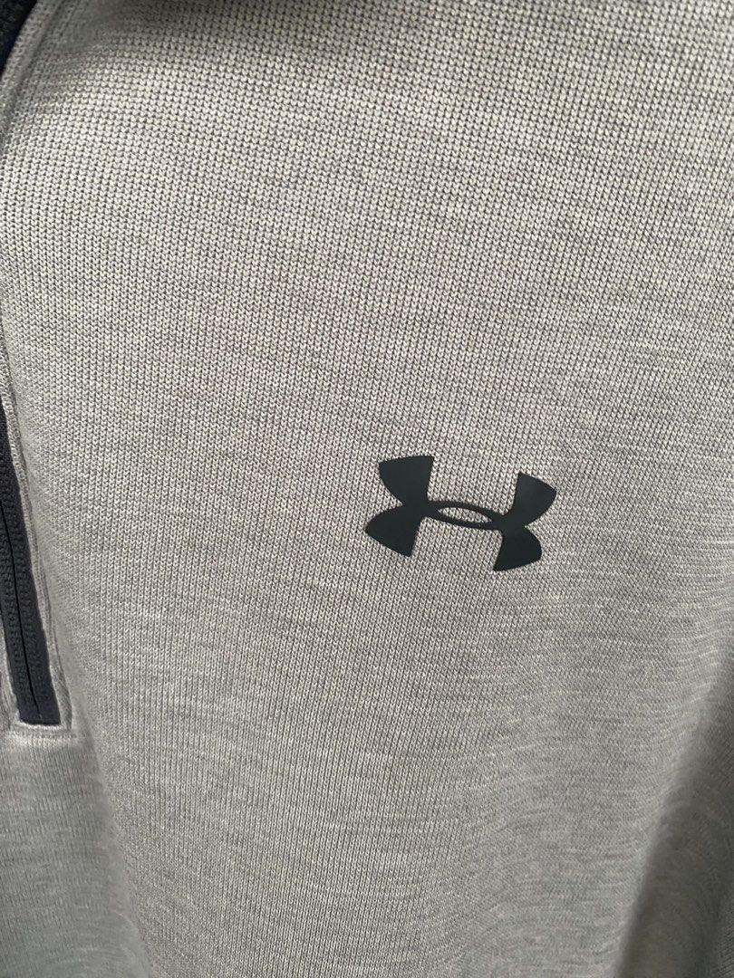 Under Armour CoolGear Halfzip Jacket (Category: Coats, Jackets and Outerwear) located in Santa Rosa. Submitted by thriftandwrap.2020 (Listing ID 1463876686, Image 3). Description: •𝑺𝒊𝒛𝒆:Xlarge •𝑪𝒐𝒏𝒅𝒊𝒕𝒊𝒐𝒏:Excellent •𝑪𝒐𝒍𝒐𝒓 𝒓𝒂𝒕𝒆:9/10 𝗠𝗶𝗻𝗲 650.