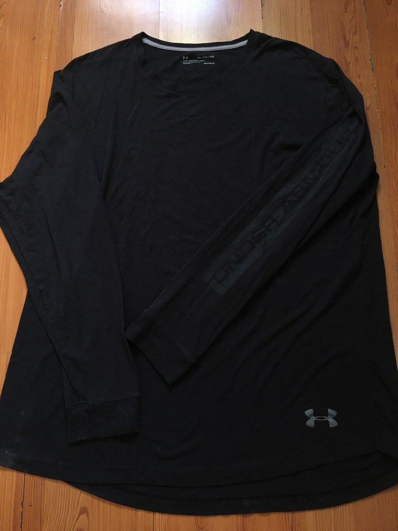 Under armour heatgear pullover (Category: Activewear) located in San Juan City. Submitted by sashoppeepipi (Listing ID 1463937414, Image 1). Description: .