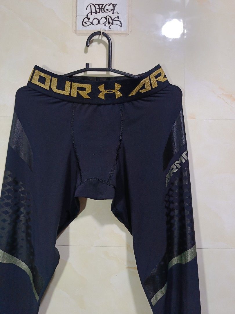 under armour tights (Category: Activewear) located in Talisay. Submitted by burdagz13 (Listing ID 1463833105, Image 2). Description: condition: good as new colorrate: 10-10 issue: none 💸 First pay basis only 🚀 J&T shipping nationwide (doortodoor).