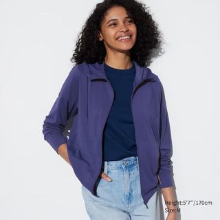 (Category: ) located in . Submitted by wintersummerboutique (Listing ID 1463932664, Image 1). Description: .