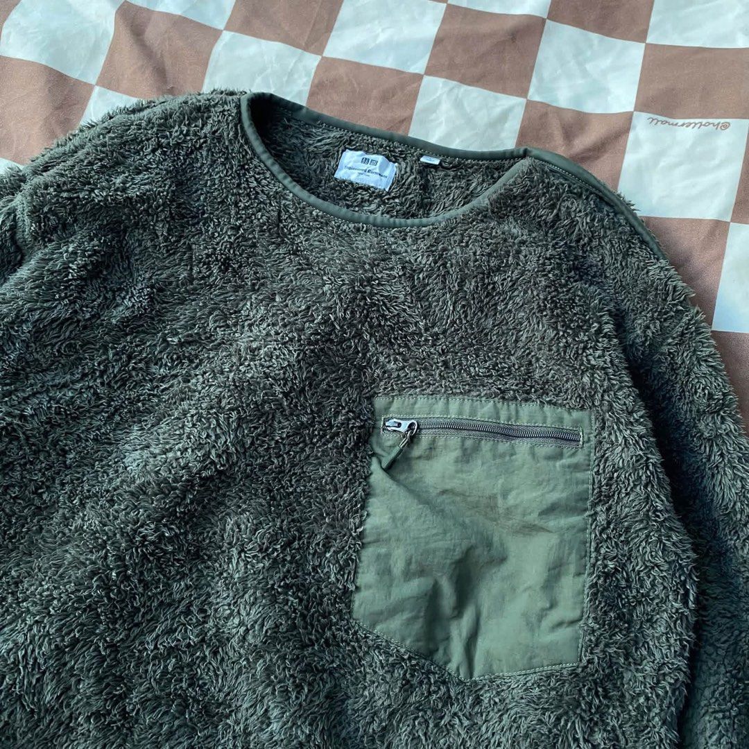 Uniqlo engineered garments fleece jacket (Category: Coats, Jackets and Outerwear) located in Mariveles. Submitted by mariathriftandpreloved (Listing ID 1463868170, Image 2). Description: Uniqlo engineered garments fleece jacket Large on tag width 24 length 27 dark green excellent condition no issue Loc: Bataan Courier: J&t.
