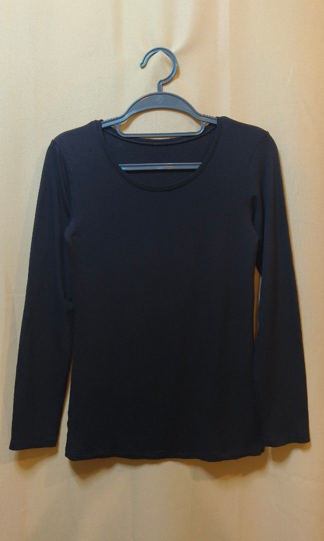 Uniqlo heattech extra warm womens (Category: Coats, Jackets and Outerwear) located in Baguio. Submitted by esselingri00355 (Listing ID 1463871247, Image 1). Description: no issue 400+sf gcash payment j&t.