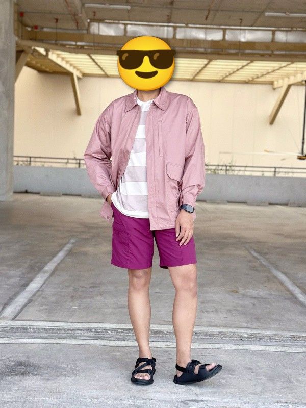 Uniqlo Utility Jacket (Category: Coats, Jackets and Outerwear) located in Cotabato. Submitted by naim_23 (Listing ID 1463772747, Image 2). Description: For Sale 🏷️ Uniqlo U Oversized Utility Jacket Size Large to XL men's Excellent Condition No Issue Pm 📩📩 Loc. Cotabato City.