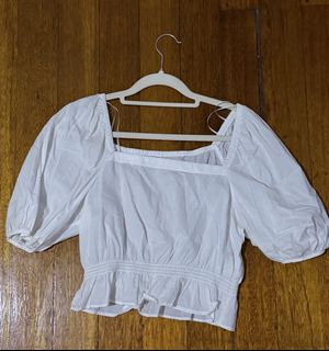 (Category: ) located in . Submitted by declutternsell.729 (Listing ID 1463774741, Image 1). Description: .