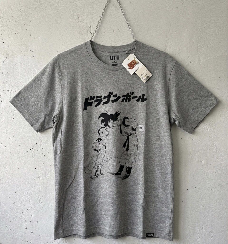 UNIQLO x DRAGONBALL Z Tee (Category: Tshirts & Polo Shirts ) located in Manila. Submitted by got_loots (Listing ID 1463848965, Image 1). Description: WTS❗️❗️❗️ UNIQLO x DRAGONBALL Z T-Shirt Weekly Shonen Jump 50th Anniversary Brandnew Medium on Tag ₱600 Only.