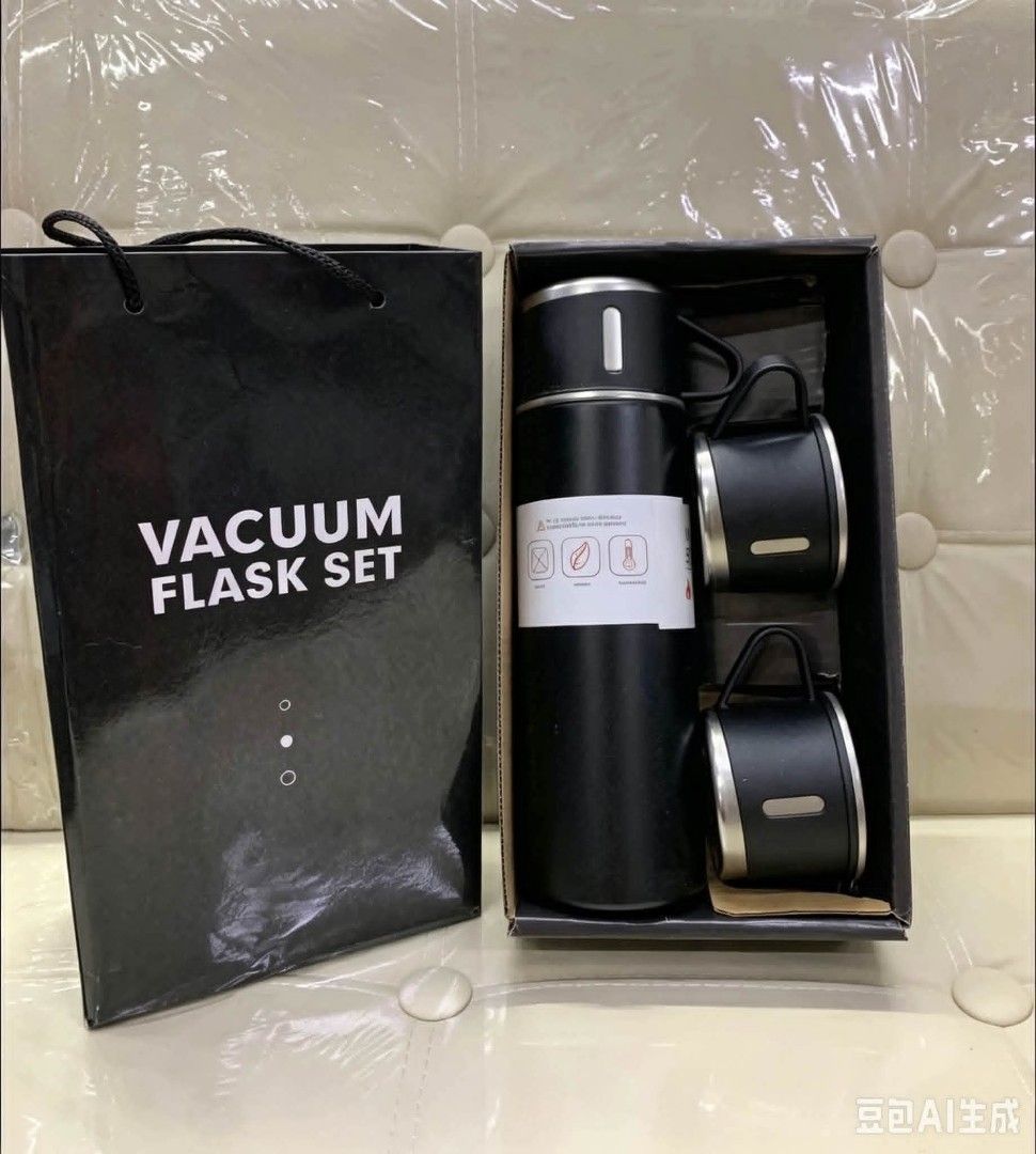 Vacuum Flask Set (500ml) (Category: Water Bottles & Tumblers) located in Manila. Submitted by kairos_luckyonlineshop (Listing ID 1463761647, Image 1). Description: .