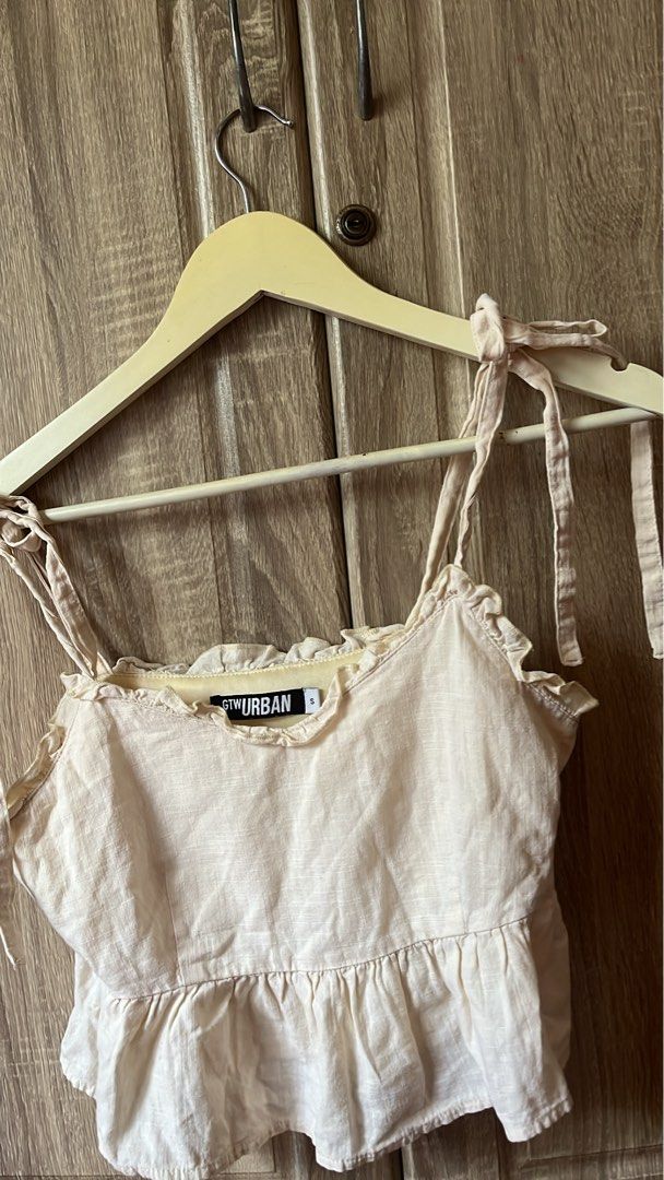 Vanilla tie top (Category: Others Tops) located in Cauayan City . Submitted by declutterdarling (Listing ID 1463632489, Image 2). Description: IG SHOP: ___kambal 🧺Size: Small (S) ❤️Reason for selling: Decluttering 📦Delivery fee: Shouldered by the buyer 👗Actual item shown in the photos ! Please check the size and details carefully before purchasing. 🧾 MOP: GCASH ONLY Message me if interested! .