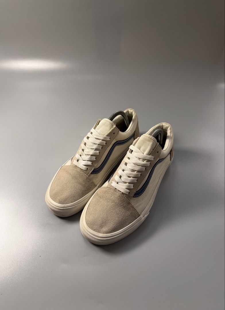 Vans Old Skool Cream Suede Canvas Shoes (Category: Sneakers) located in Caloocan City. Submitted by maempenafi21452 (Listing ID 1463750355, Image 1). Description: - Cream Vans Old Skool - Suede and canvas upper - Classic navy side stripe - White laces and sole - Ideal for everyday wear - Please check photos for condition details.