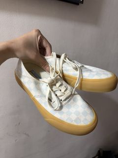 (Category: ) located in . Submitted by nd.clothing (Listing ID 1463773217, Image 1). Description: .