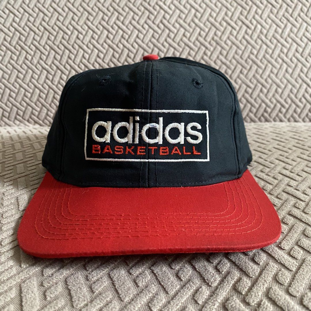 Vintage Adidas (Category: Caps & Hats) located in Makati City. Submitted by ejdc98 (Listing ID 1463771014, Image 1). Description: 1k or best offer Used with issues check pics for more details Lbc / Lalamove.