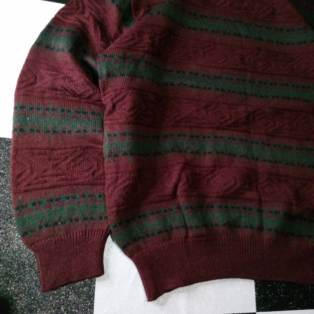 Vintage Geometric Pattern Knitted Sweater Wool Blend (Category: Coats, Jackets and Outerwear) located in Binan City. Submitted by incnt (Listing ID 1463924769, Image 3). Description: 500 Pesos only add shipping fee Vintage Geometric Pattern Knitted Sweater - Multicolor Maroon/Green/Black - Size Large 22*26 - 60% Acrylic / 40% Wool Very good Condition No issues "All brand names, logos, and images are registered trademarks of their respective owner