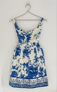 (Category: ) located in . Submitted by yourcloset1001 (Listing ID 1463900188, Image 1). Description: .