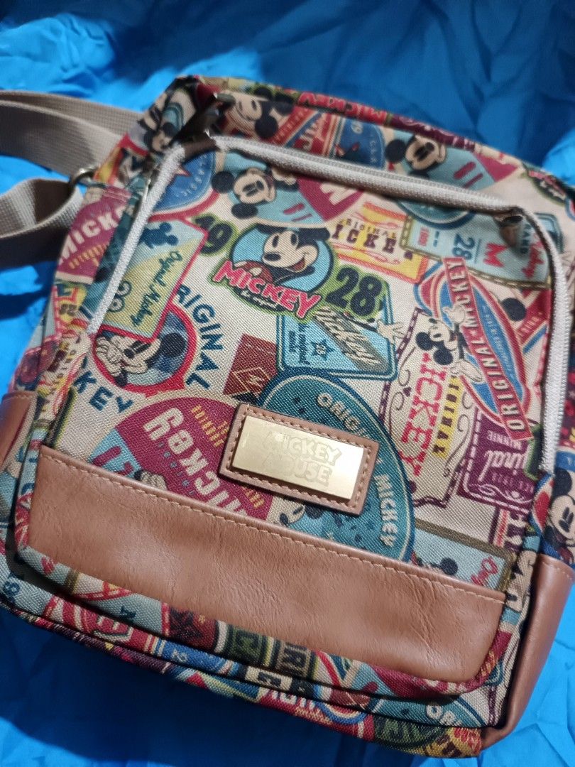 Vintage Mickey Mouse SlingBag (Category: Sling Bags) located in Lagonglong. Submitted by sadthrifter (Listing ID 1463761961, Image 2). Description: likenew no issue.