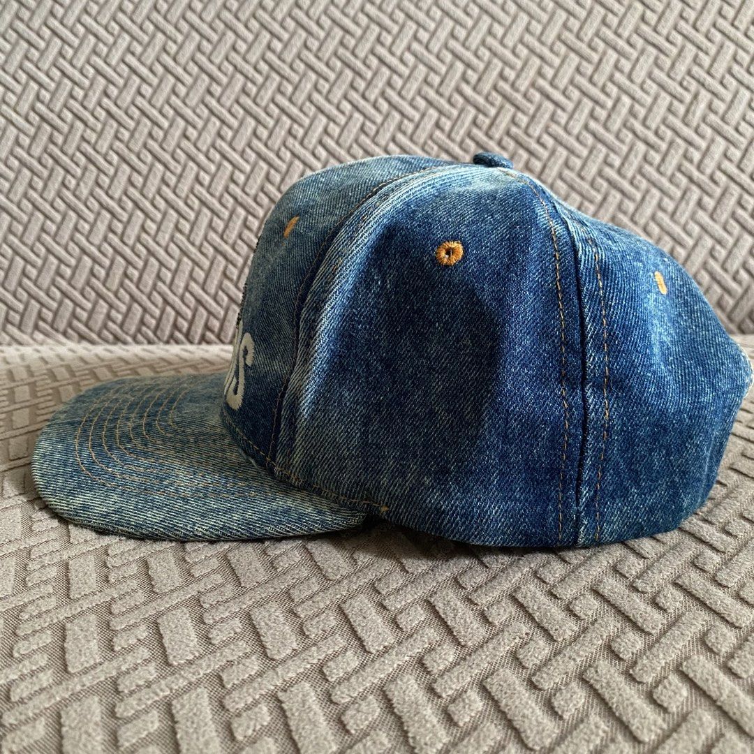 Vintage NFL RAIDERS Stonewashed Denim (Category: Caps & Hats) located in Makati City. Submitted by ejdc98 (Listing ID 1463788899, Image 2). Description: 7k or best offer Used with issues check pics for more details Lbc / Lalamove.