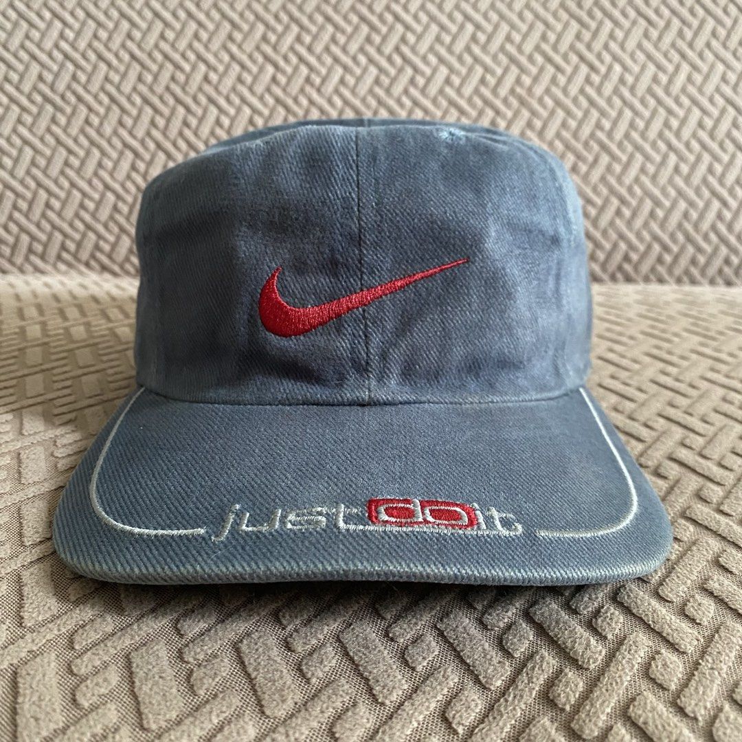 Vintage Nike Just Do It (Category: Caps & Hats) located in Makati City. Submitted by ejdc98 (Listing ID 1463771269, Image 1). Description: 700 or best offer Used with issues check pics for more details Lbc / Lalamove.