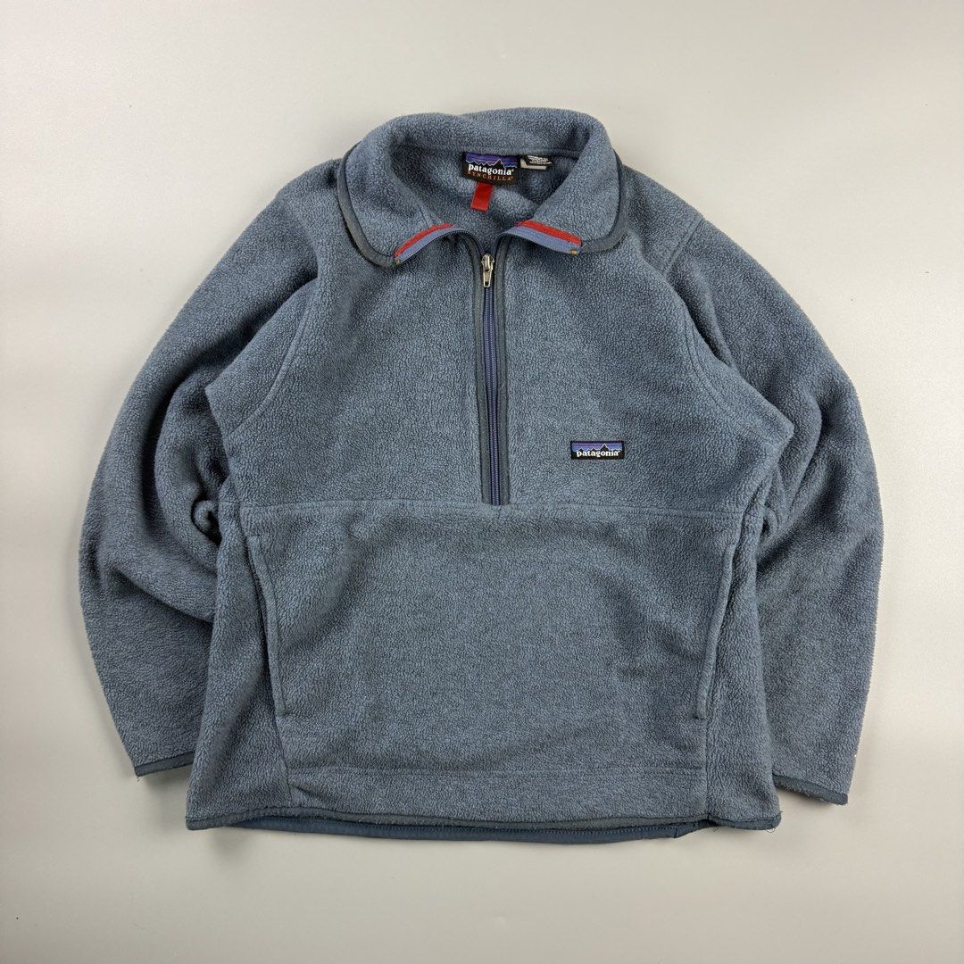 Vintage Patagonia Synchilla Fleece Pullover (Category: Coats, Jackets and Outerwear) located in Cavite. Submitted by epiboie (Listing ID 1463836027, Image 1). Description: Vintage Patagonia synchilla halfzip Size xsmall 19.5x23 Color rate: 9.5/10 excellent condition No issue.