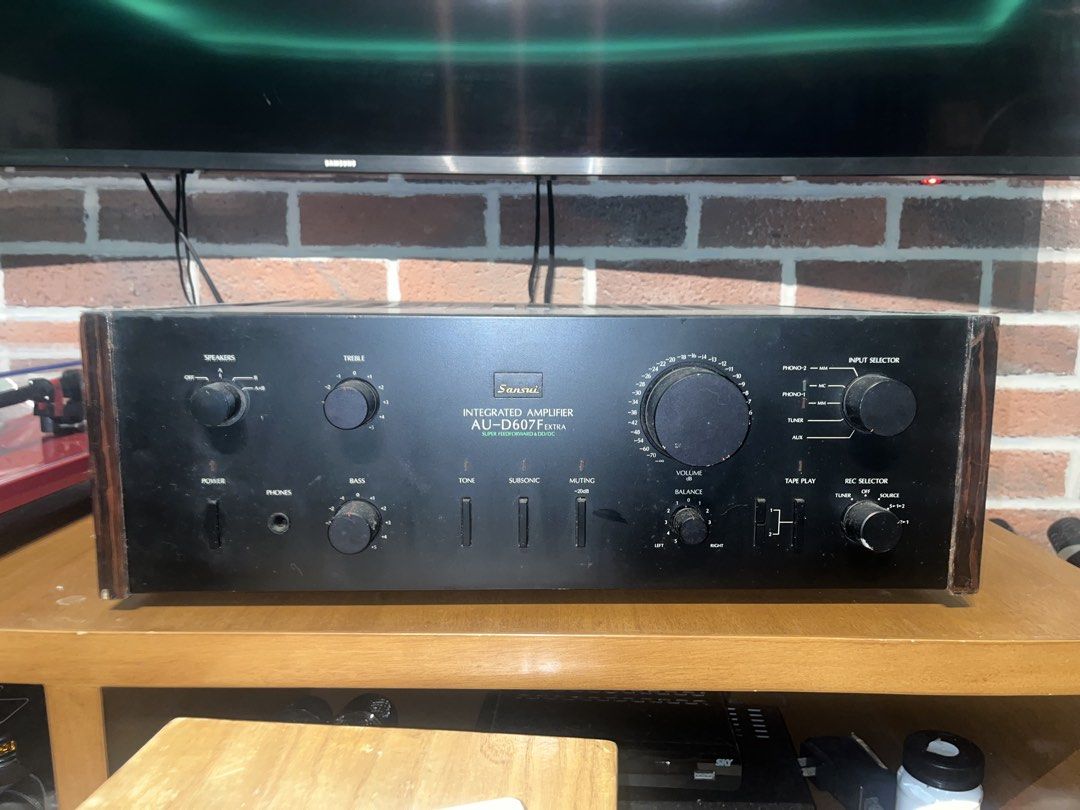 Vintage Sansui AU-D607F EXTRA Integrated Amplifier (Category: Soundbars, Speakers & Amplifiers) located in Manila. Submitted by domsyy (Listing ID 1463929616, Image 2). Description: Vintage amplifier Slightly negotiable .