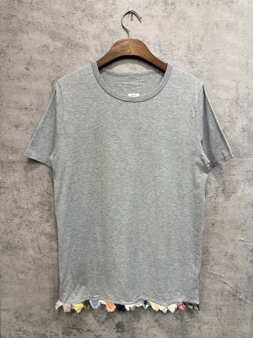 VISVIM - SS13 SIGNALS HEM S/S TEE (Category: Tshirts & Polo Shirts ) located in Makati City. Submitted by daboy_ (Listing ID 1463924778, Image 1). Description: Size: 2 Condition: 10/10 Made in: Japan Material: 100% Cotton Dimensions Width: 19.5” Length: 28.5” Sleeves: 9” Shoulder: 16” .