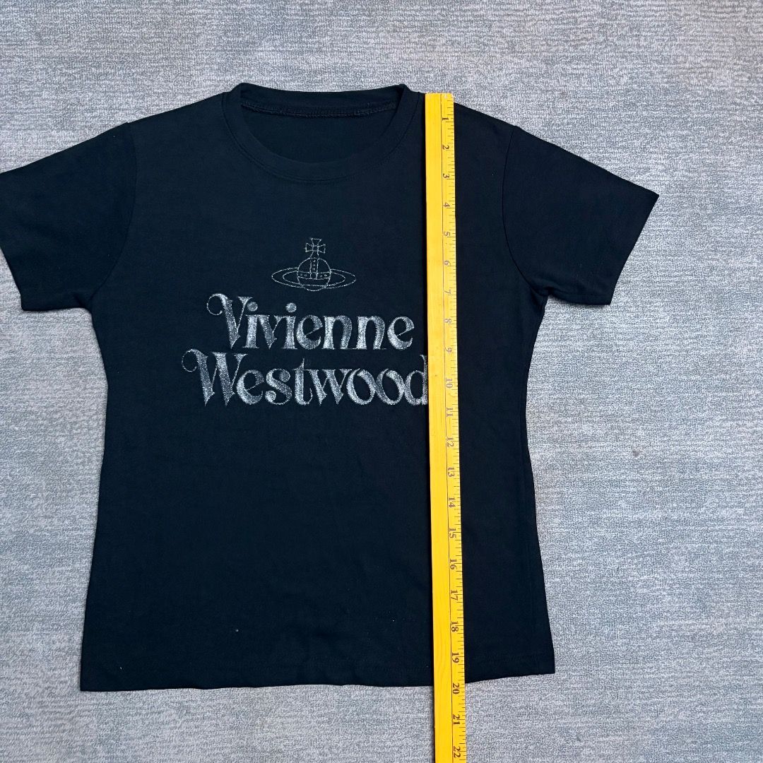 Vivienne Westwood Y2K top (Category: Blouses) located in Calamba. Submitted by bermuda.ph (Listing ID 1463864355, Image 2). Description: Not tag and wash tag.