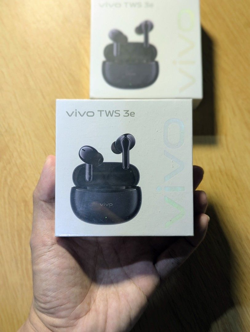 Vivo TWS 3e with Active Noise Cancelation (Category: Earphones) located in Manila. Submitted by looterzrack.ph (Listing ID 1463931150, Image 1). Description: Audio & Sound Quality Speaker Driver: 11mm moving coil (dynamic) driver with a bionic composite cashmere biofiber diaphragm Frequency Range: 20Hz – 20,000Hz Sound Effects: DeepX 3.0 stereo sound effects (boosted bass, enhanced vocals, and treble adjustments) Audio Codecs: AAC, SBC, and LC3 s