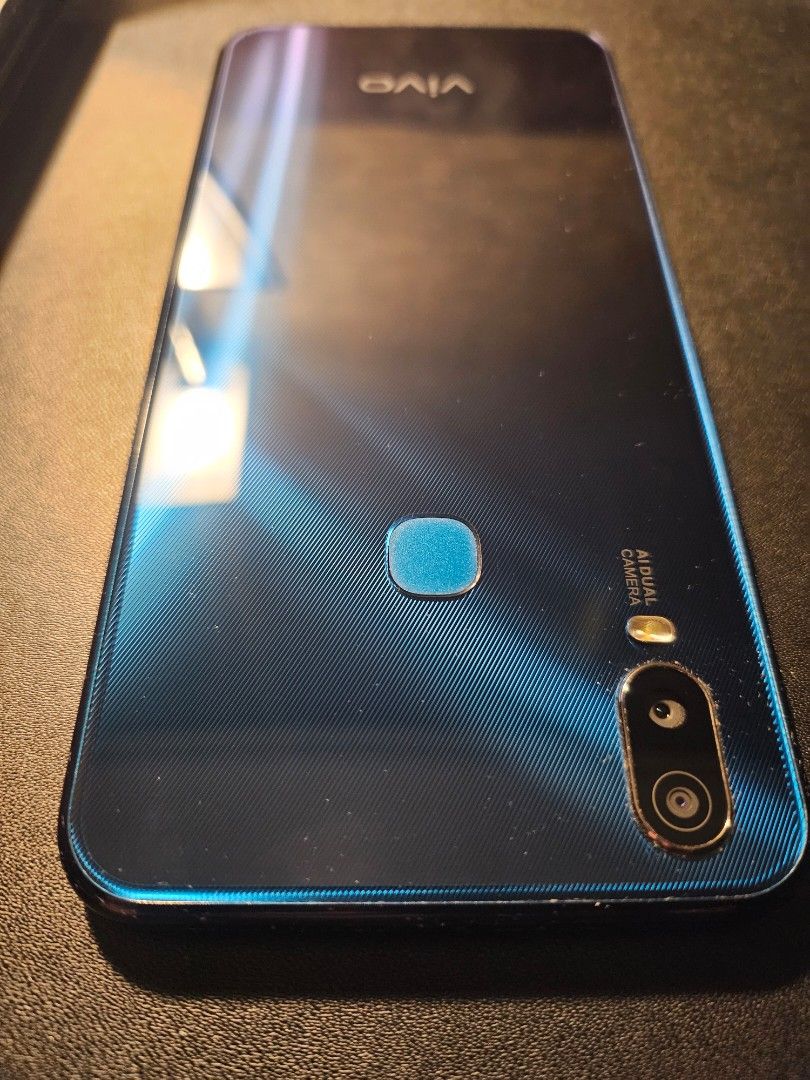 Vivo Y11 2019 (Category: Vivo) located in Manila. Submitted by gadgets_atbp2 (Listing ID 1463925448, Image 3). Description: For Sale, like new still. Unit only Never been repaired NO issues or problems, good working condition Vivo Y11 (2019) Model: Vivo 1906 RAM: 3 GB Storage: 32 GB Display: 6.35 inch IPS LCD HD+ 720 x 1544 pixels Battery: 5,000 mAh rfs: Spare phone, declutter meet up, pick up condo only, ermita manila area shipping: buyer.