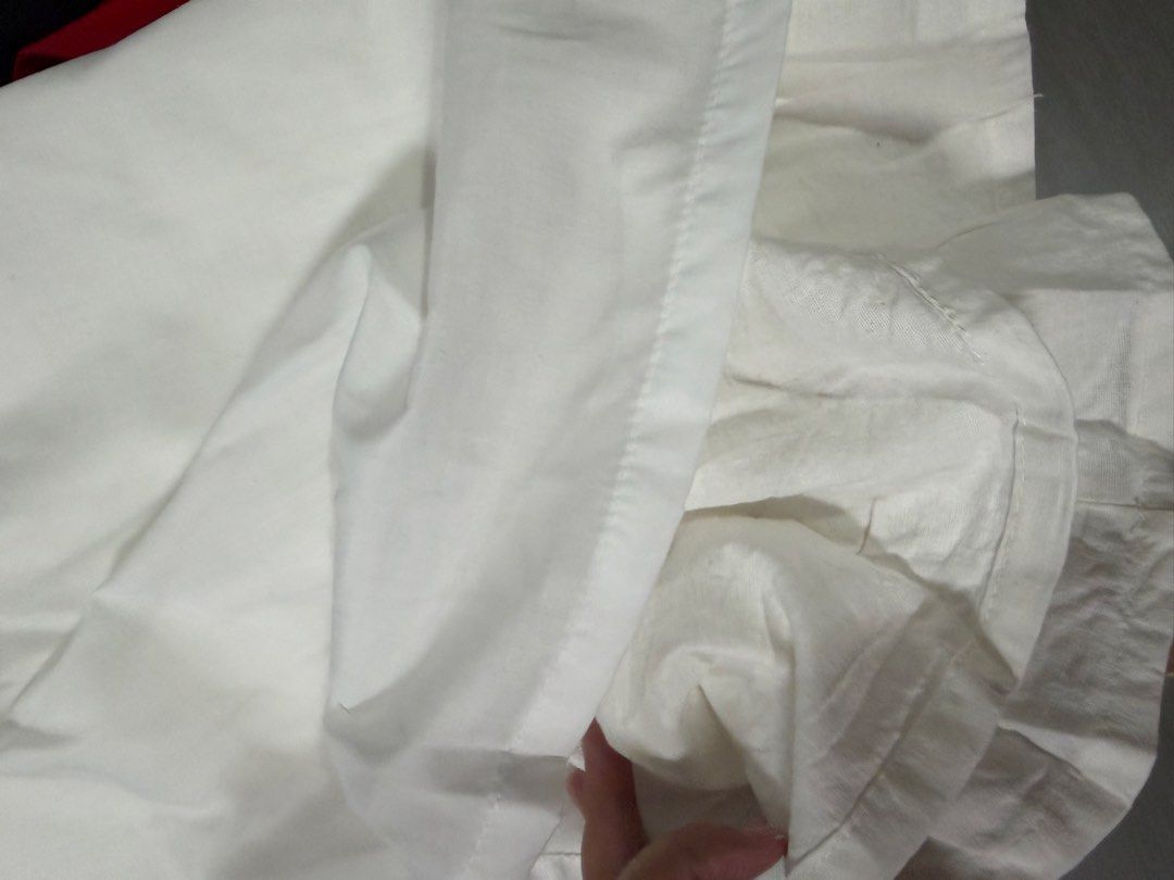 WANHIYAN White Spaghetti Strap Maxi Dress with Drawstring Neckline (Category: Dresses) located in Taguig. Submitted by dyaaanel (Listing ID 1463851256, Image 3). Description: 🤍 WANHIYAN White Spaghetti Strap Maxi Dress with Drawstring Neckline 🏷️ Brand: WANHIYAN 👗 Size: Adjustable — fits Small–2XL body frame 🤍 Color: White 🏷️ Condition: Pre-loved, good condition 📸 Actual photos for reference. RFS: Decluttering unused and slightly used cloth