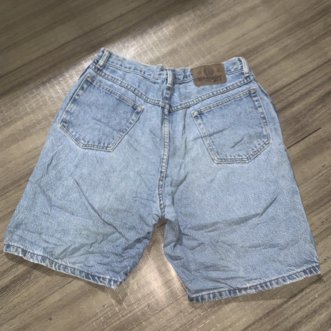 Wrangler Authentic Jeans Denim Shorts Size 32 (Category: Shorts) located in Leyte. Submitted by ryanjurial666 (Listing ID 1463768211, Image 2). Description: Wrangler light wash denim shorts, size 32. 100% cotton, authentic jeans style. Perfect for casual wear. 650 Shipped!.