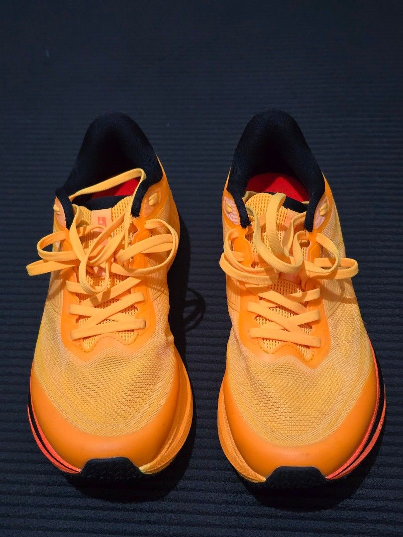 XTEP Five Speed 3.0 (Category: Sneakers) located in Manila. Submitted by arkitektonggala (Listing ID 1463875828, Image 2). Description: - Saucony Endorphin Speed 3 - Color: Bright Orange with Navy & Red accents - Size: US Men's 9.5 - Features: Lightweight and responsive - Ideal for: Training or race day - Condition: Ready for your next run!.