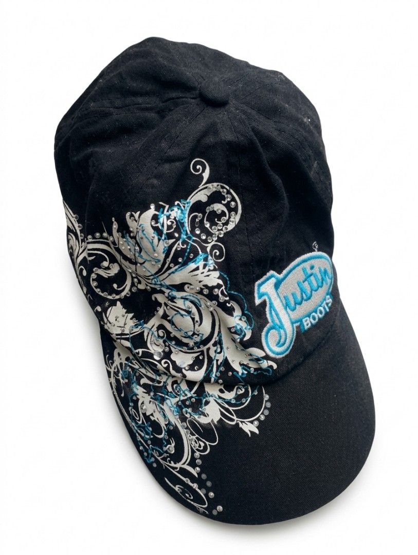 Y2k Justin Boots cap (Category: Hats & Beanies) located in Quezon City. Submitted by lys_picks (Listing ID 1463804408, Image 1). Description: no issue! pm for more deets.