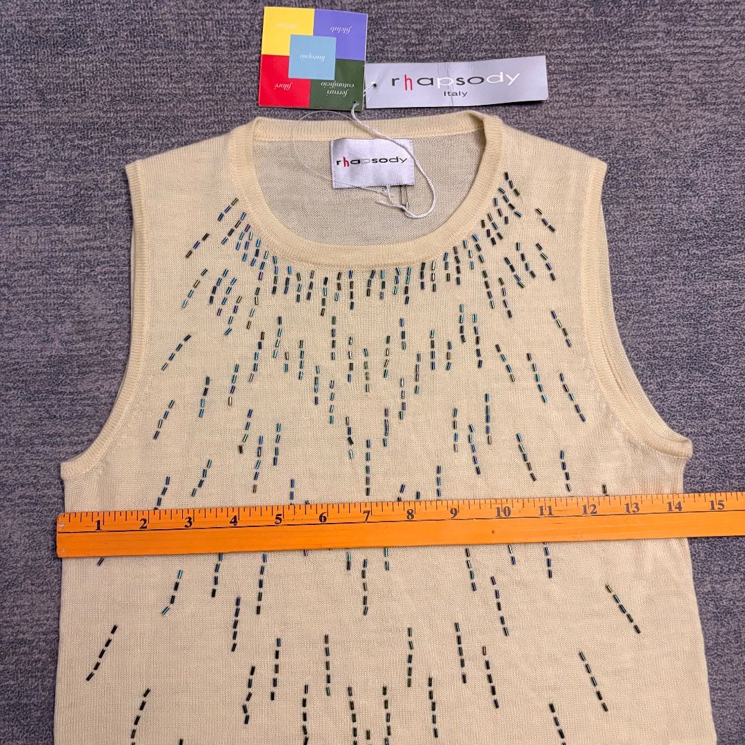 Y2K Rhapsody Italy with small cylindrical beads (Category: Sleeveless) located in Calamba. Submitted by bermuda.ph (Listing ID 1463874697, Image 3). Description: .