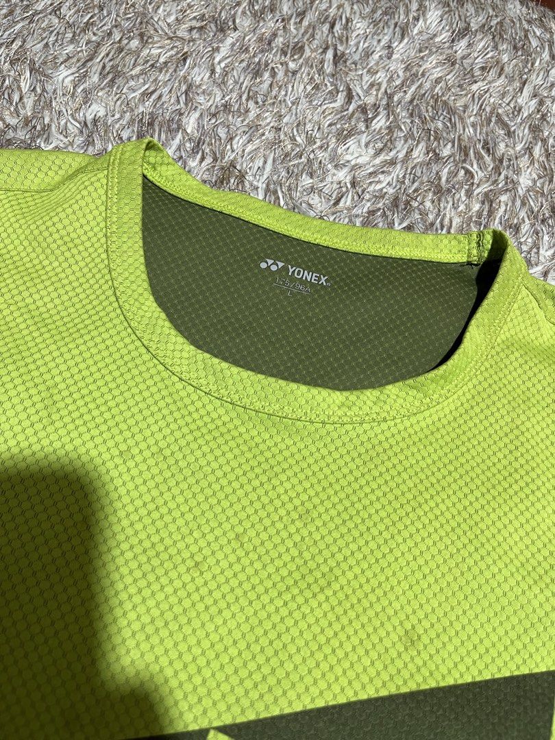 Yonex (Category: Tshirts & Polo Shirts ) located in Valencia. Submitted by bordzsthrift (Listing ID 1463929612, Image 3). Description: Size Latge Need wash.