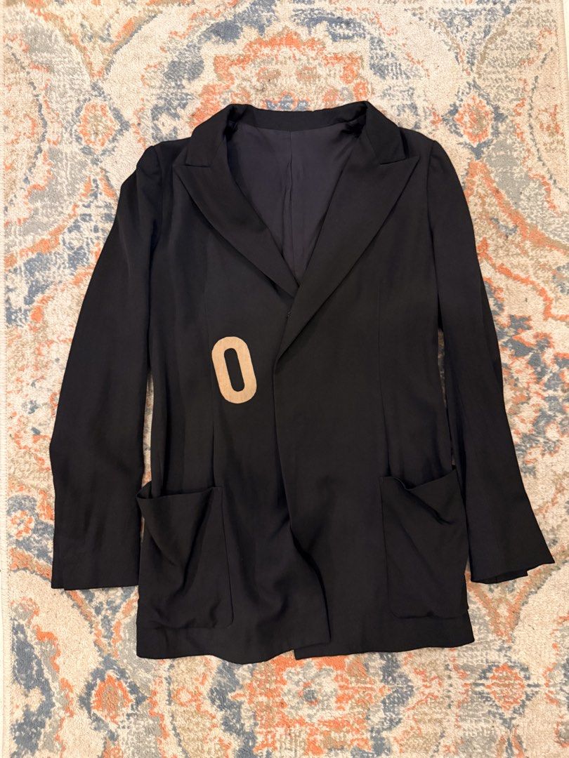 Y’s Blazer (Yohji Yamamoto) (Category: Coats, Jackets and Outerwear) located in Davao. Submitted by cobie- (Listing ID 1463885256, Image 1). Description: Y’s Discharge Print Number Blazer For that hedi boi build (YC-J04-117) 17 W 30 L 24 Sleeve .