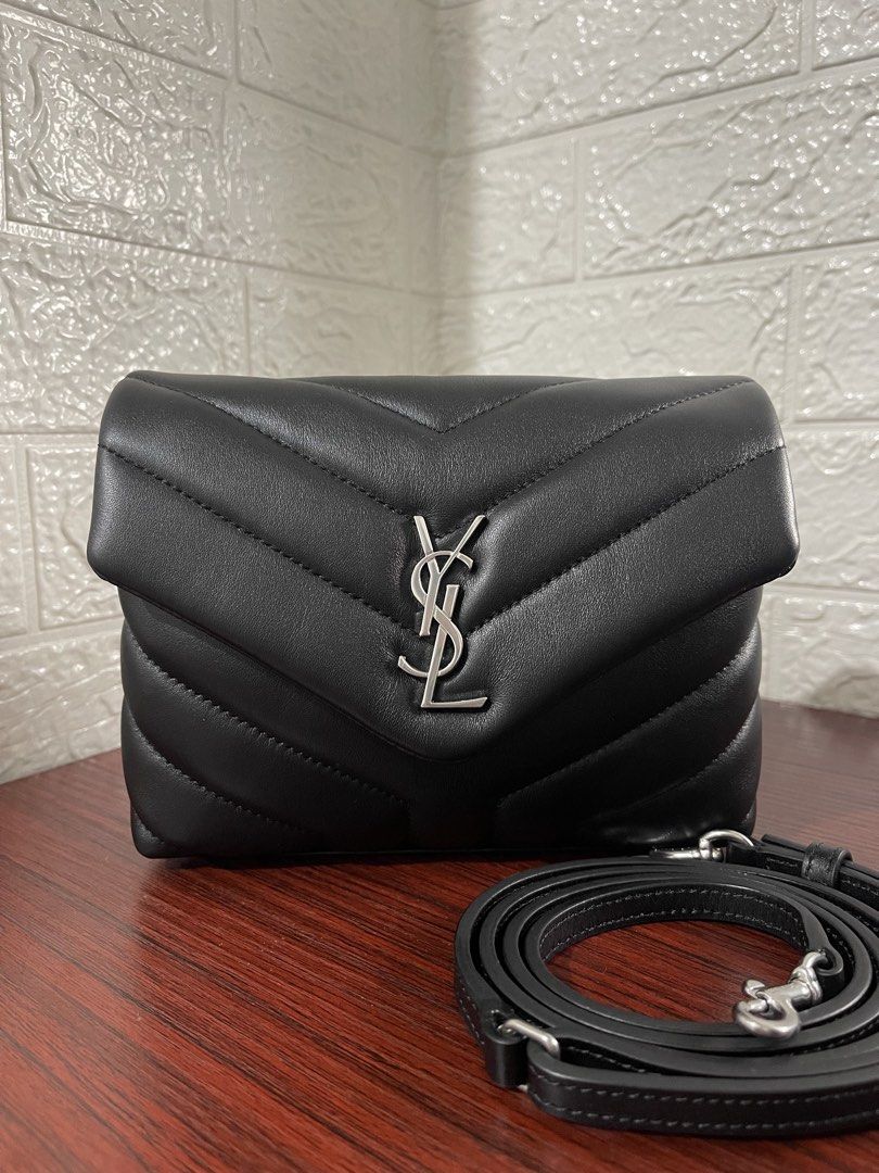 YSL TOY LOULOU (Category: Luxury Bags & Wallets) located in Manila. Submitted by grabmybags (Listing ID 1463752534, Image 3). Description: PLS READ BELOW DETAILS ⬇️⬇️⬇️ I will not entertain questions included in below info! (make reading a habit) ALL AVAILABLE! ON HAND! SOLD ITEM = DELETED NOT OPEN FOR SWAP Self-Authentication Recommended Images are of actual item for sale‼️ Refrain from asking more pictures ❌ * No Major flaws (barely signs of us
