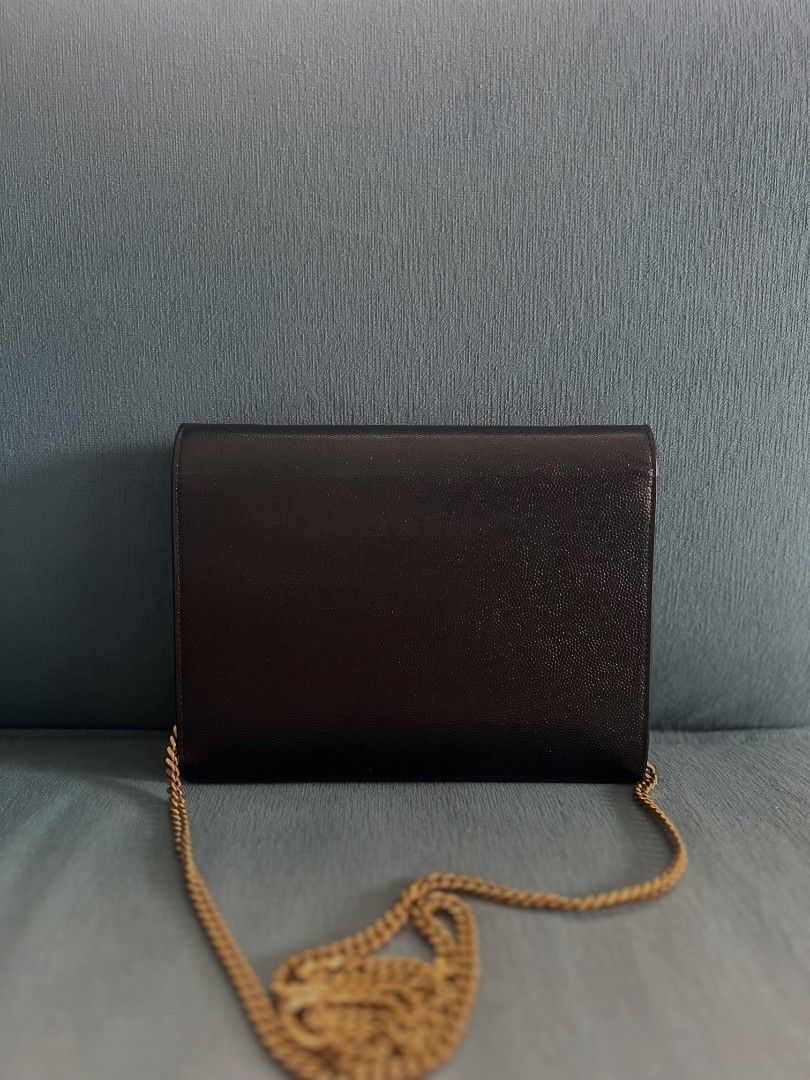 Yves Saint Laurent Cassandra Wallet On Chain (Category: Luxury Bags & Wallets) located in Manila. Submitted by iluvc4ts_ (Listing ID 1463861314, Image 2). Description: YSL Cassandra Wallet On Chain 🔥 ₱64,500 / $1,075 Retail Price: $3,044 (190k) — Save over ₱125k! Inclusions: Comes with COA and dustbag Negotiable!! Can do meet up sa malapit, South Caloocan Loc / Makati Area. Mode of Shipping: J&t, Lalamove, or Lbc para sa mga malalayo. Shipping f