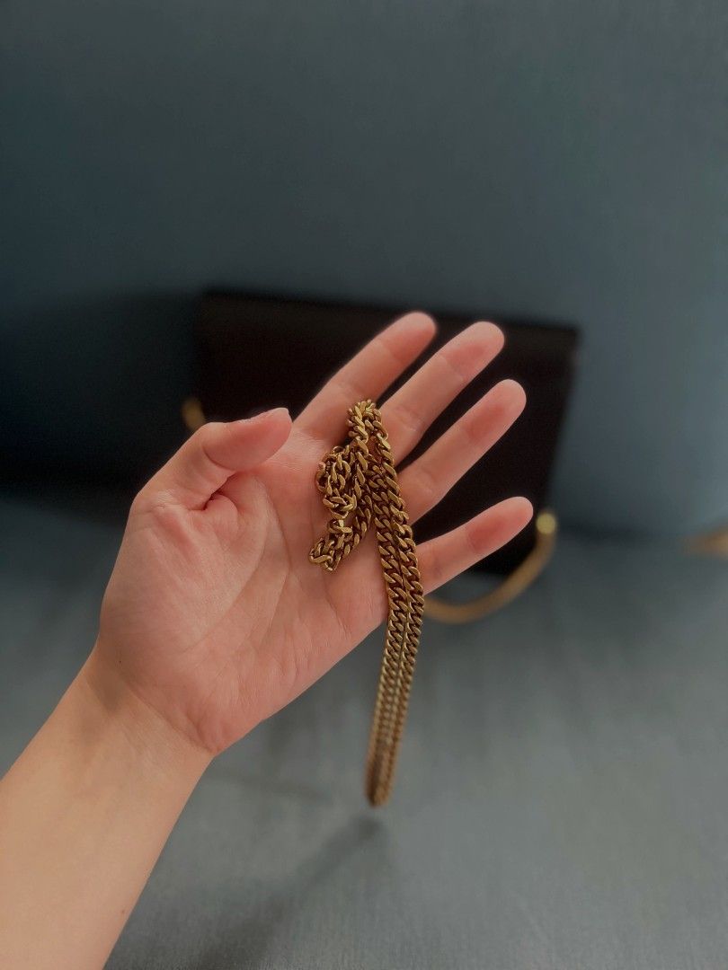 Yves Saint Laurent Cassandra Wallet On Chain (Category: Luxury Bags & Wallets) located in Manila. Submitted by iluvc4ts_ (Listing ID 1463861314, Image 3). Description: YSL Cassandra Wallet On Chain 🔥 ₱64,500 / $1,075 Retail Price: $3,044 (190k) — Save over ₱125k! Inclusions: Comes with COA and dustbag Negotiable!! Can do meet up sa malapit, South Caloocan Loc / Makati Area. Mode of Shipping: J&t, Lalamove, or Lbc para sa mga malalayo. Shipping f