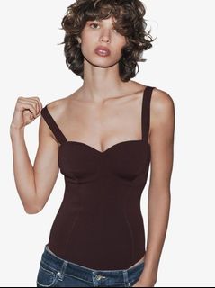 (Category: ) located in . Submitted by hanwardrobe (Listing ID 1463924286, Image 1). Description: .