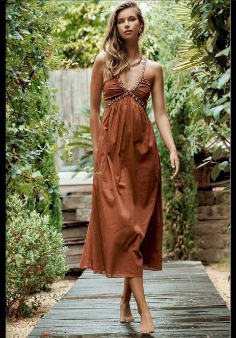 ZARA Cotton Beaded Strap Dress (Category: Dresses) located in San Miguel. Submitted by sbbyjy (Listing ID 1463898223, Image 2). Description: used once only! size small :).