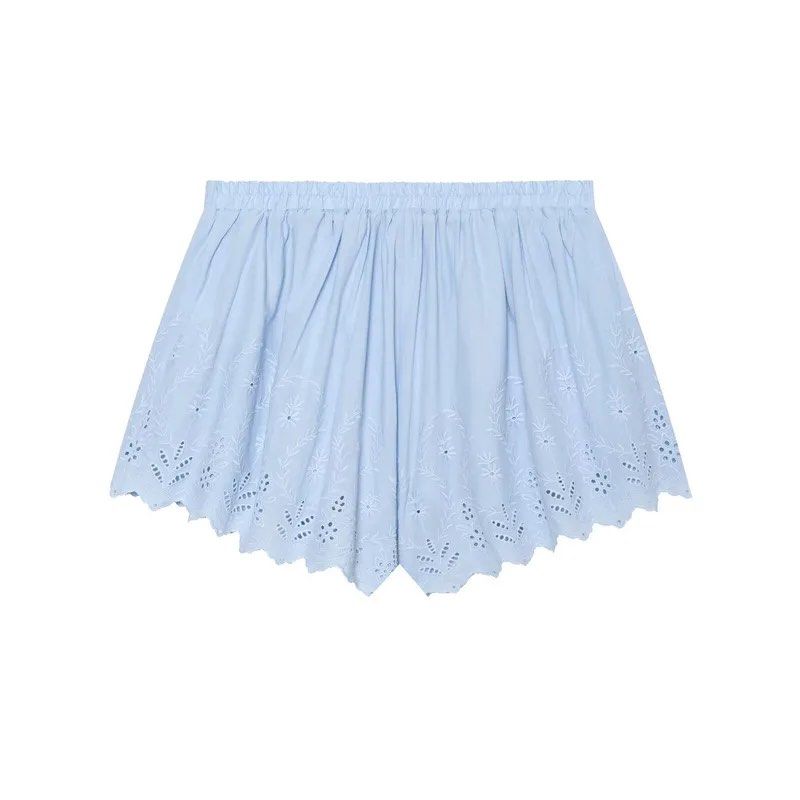Zara cotton embroidered shorts (Category: Shorts) located in Taytay. Submitted by murahubblueapppage (Listing ID 1463926432, Image 1). Description: Comfy Cotton Xs on tag Elastic waist shorts With inner.