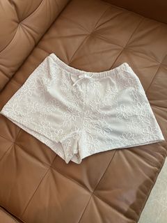 (Category: ) located in . Submitted by miumiurabit (Listing ID 1463749292, Image 1). Description: .