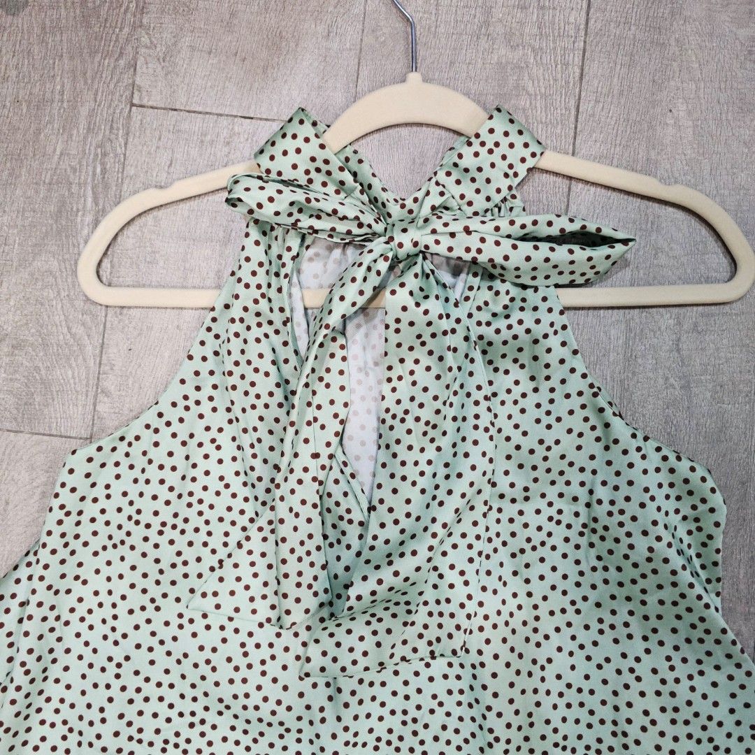 Zara Polka Halter Top (Category: Dresses) located in Makati City. Submitted by goldenbird.001 (Listing ID 1463889142, Image 2). Description: fits medium.