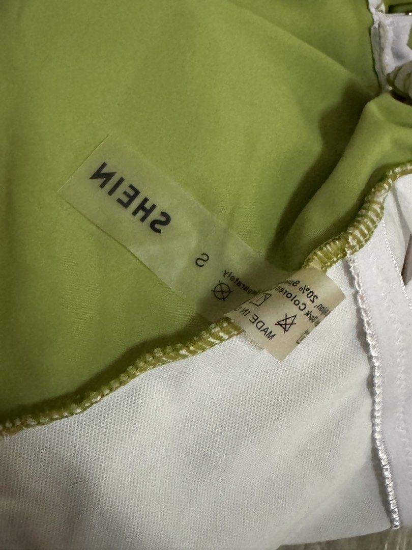 Shein 1pc Swimsuit (Category: Bikinis & Swimsuits) located in Quezon City. Submitted by pinkpreloved08 (Listing ID 1464024002, Image 2). Description: Apple green S-M.