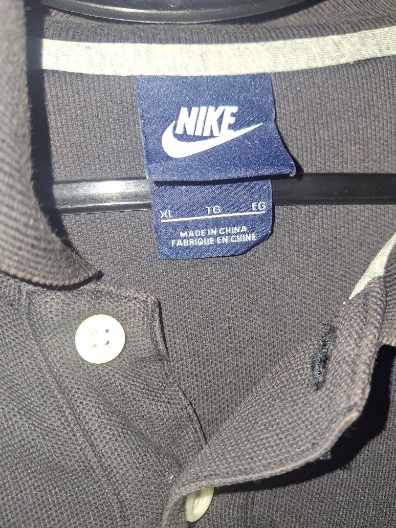 Nike Polo Shirt (Category: Tshirts & Polo Shirts ) located in Cavite. Submitted by adynnej.various.items (Listing ID 1464012612, Image 2). Description: Only one polo shirt available Need Wash Both size XL on tag W: 21 × L: 28 - for both Color Rate: 9/10.