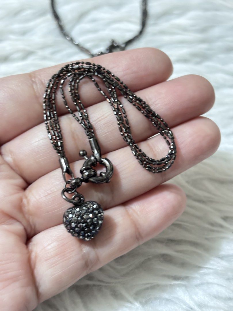 2pcs Multi-strand gunmetal bracelet (Category: Bracelets) located in Paranaque City. Submitted by dalle_closet (Listing ID 1463996773, Image 3). Description: take all only slightly used pa length: 19cm .