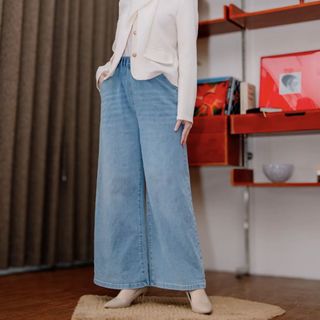 (Category: ) located in . Submitted by ejcloset19 (Listing ID 1463959236, Image 1). Description: .