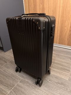 （分類：）位於 。 由 ljoutloom 提交（商品編號 1464077851，圖片 1）。簡介： 。