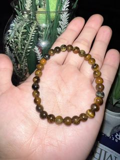 (Category: ) located in . Submitted by vdc.apparel (Listing ID 1463968837, Image 1). Description: .